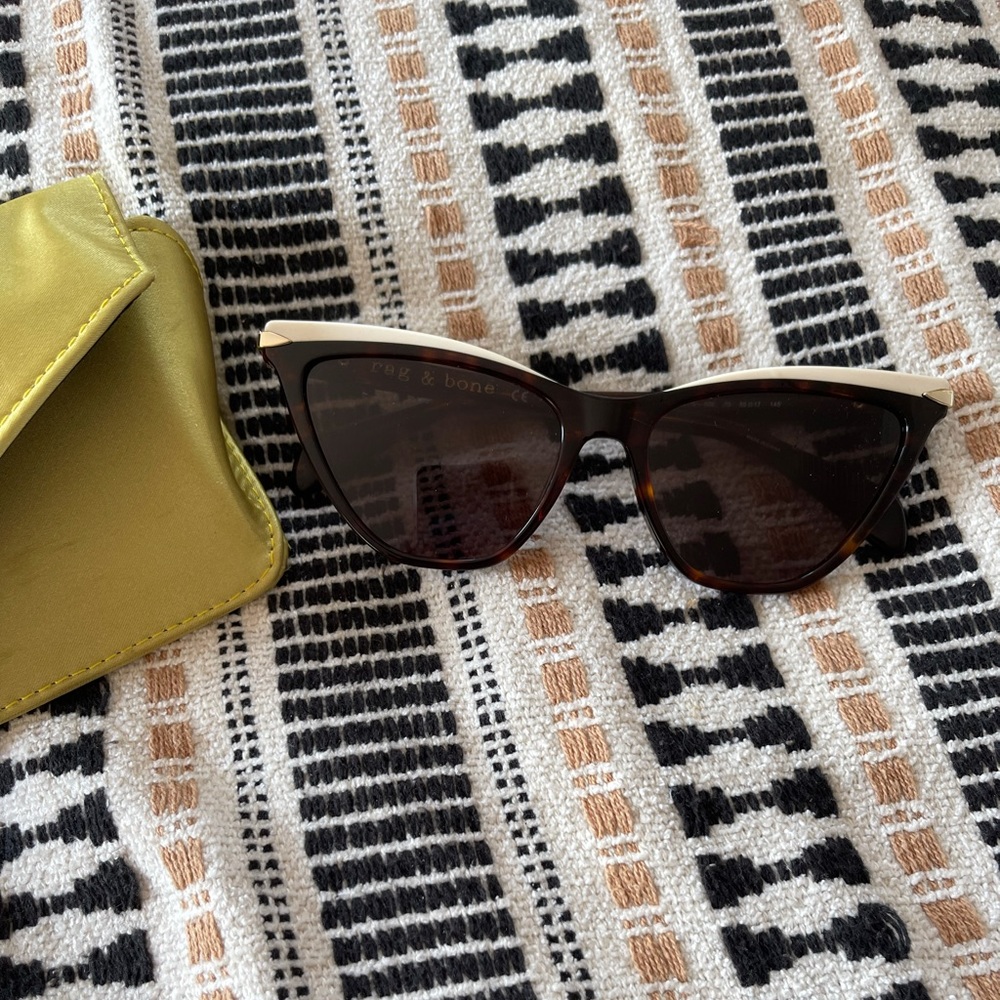 Rag & Bone Cat Eye Sunglasses